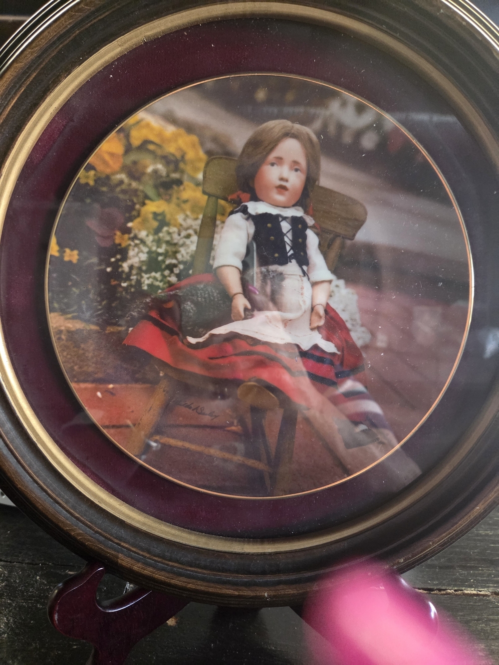 THE DOLL COLLECTION LIMITED EDITION FRAMED Decorative Doll IN WOODEN FRAME